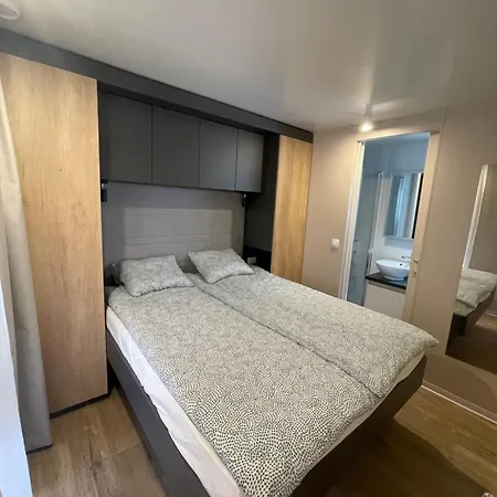 Mobile Lena - Biograd * Biograd Na Moru