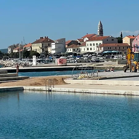 Mobile Lena - Biograd * Biograd Na Moru