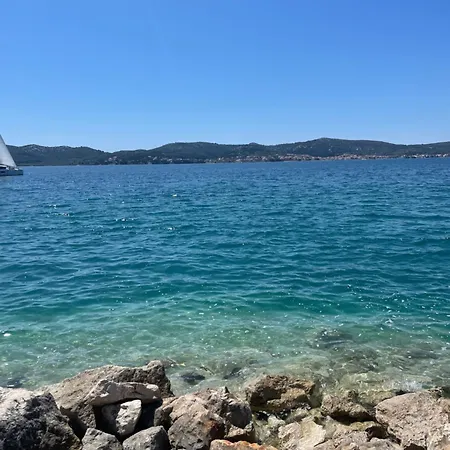 Apartman Mobile Lena - Biograd *