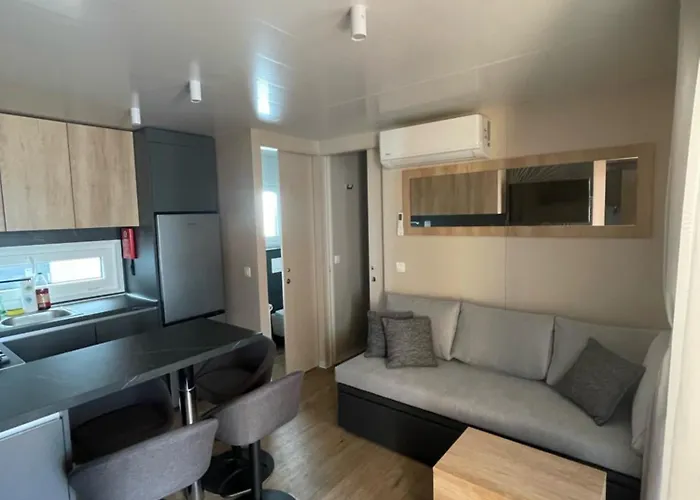 Appartement Mobile Lena - Biograd *